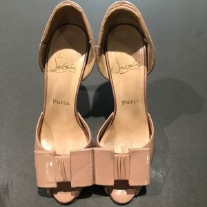 Christian Louboutin peep toe
